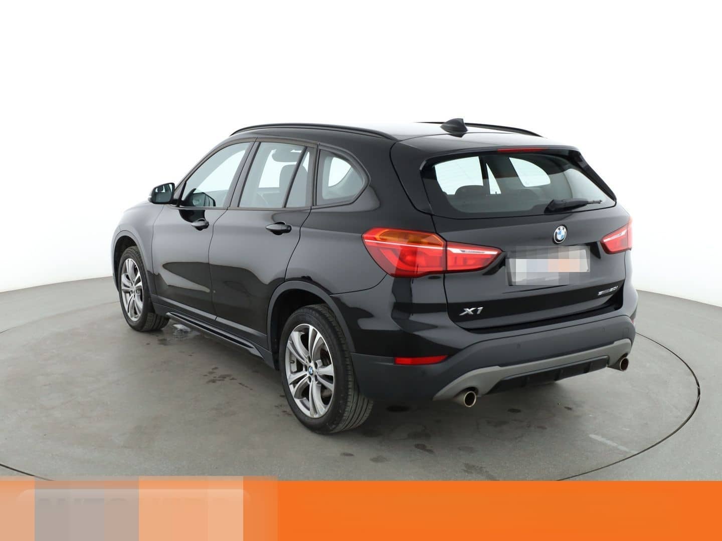 BMW X1 sDrive 20i Sport Line Aut.*LED*TEMPO*CAM*PDC* foto 3