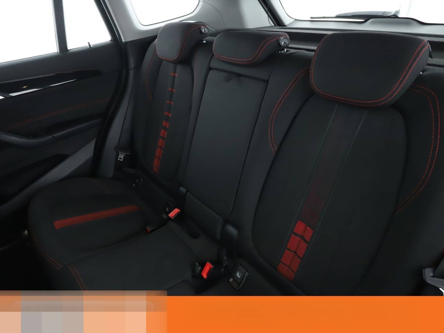 BMW X1 sDrive 20i Sport Line Aut.*LED*TEMPO*CAM*PDC* foto 9