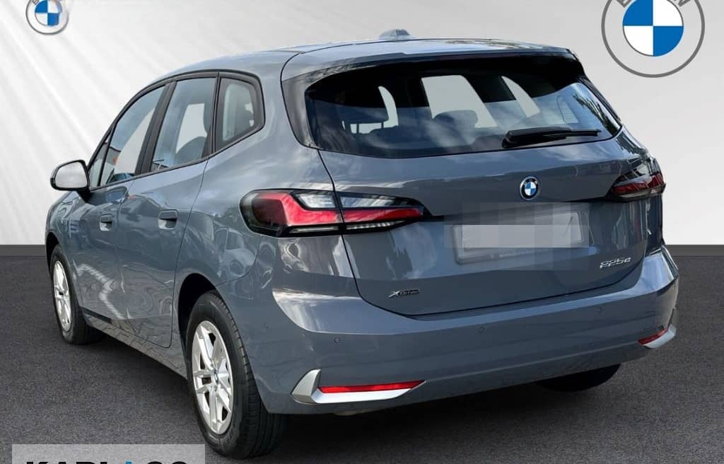 BMW 225 Active Tourer e xDrive PDC Keyless Entry SHZ foto 3