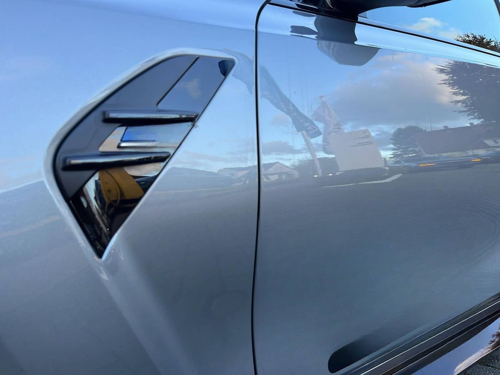 BMW M3 Touring xDrive Competition M Drivers Package foto 24