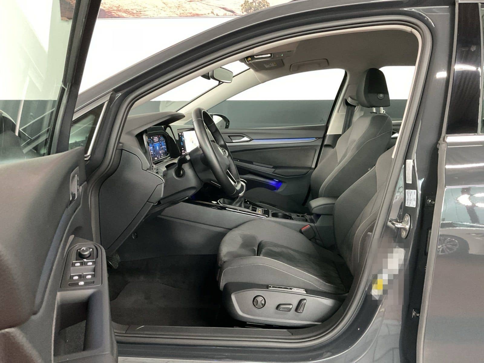 Volkswagen Golf VIII Variant 1.5 TSI Style LED+NAVI+ACC foto 6