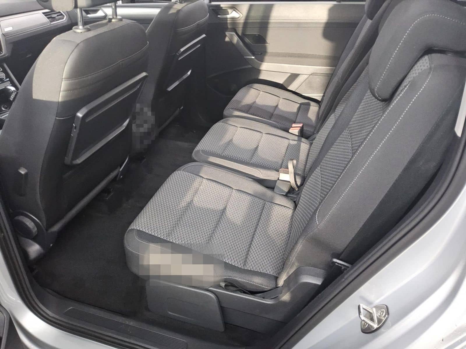 Volkswagen Touran 2.0 TDI Comf. Navi Pano RFK PDC Shz foto 13