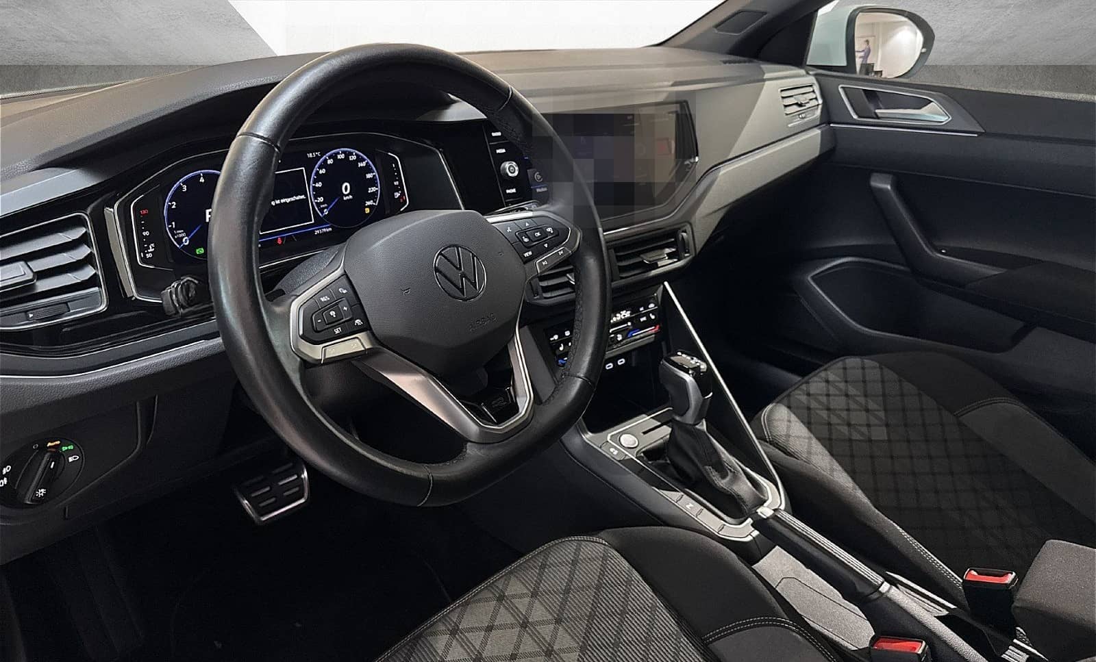 Volkswagen Taigo 1.0 TSI R-Line DSG IQ.Light Navi RFK AHK A foto 13