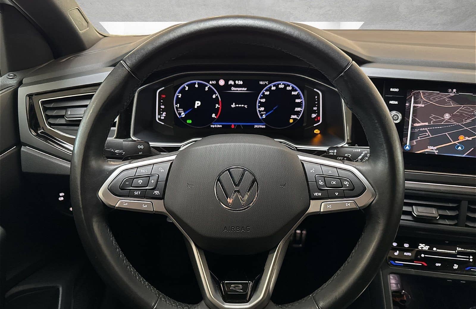 Volkswagen Taigo 1.0 TSI R-Line DSG IQ.Light Navi RFK AHK A foto 19