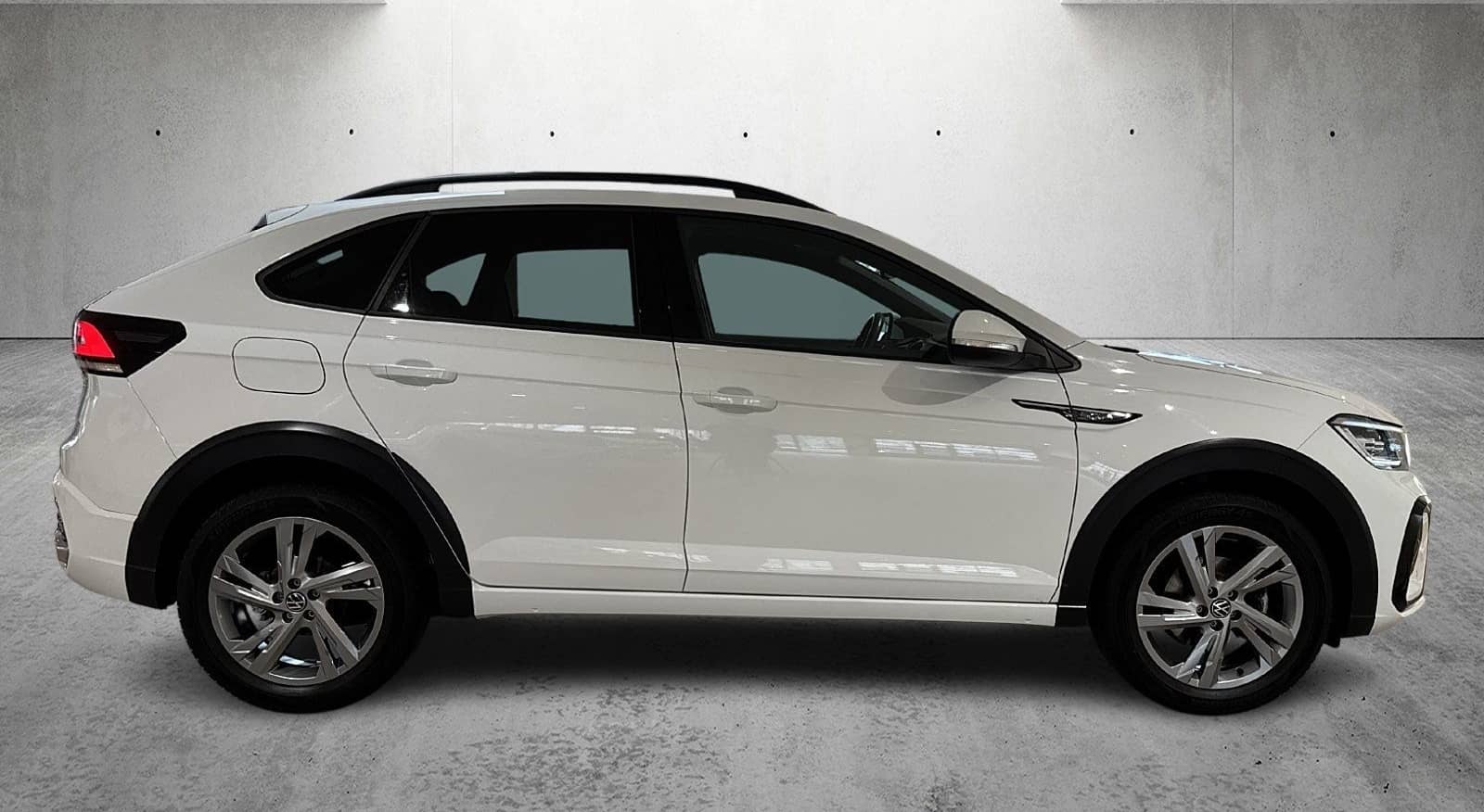 Volkswagen Taigo 1.0 TSI R-Line DSG IQ.Light Navi RFK AHK A foto 7