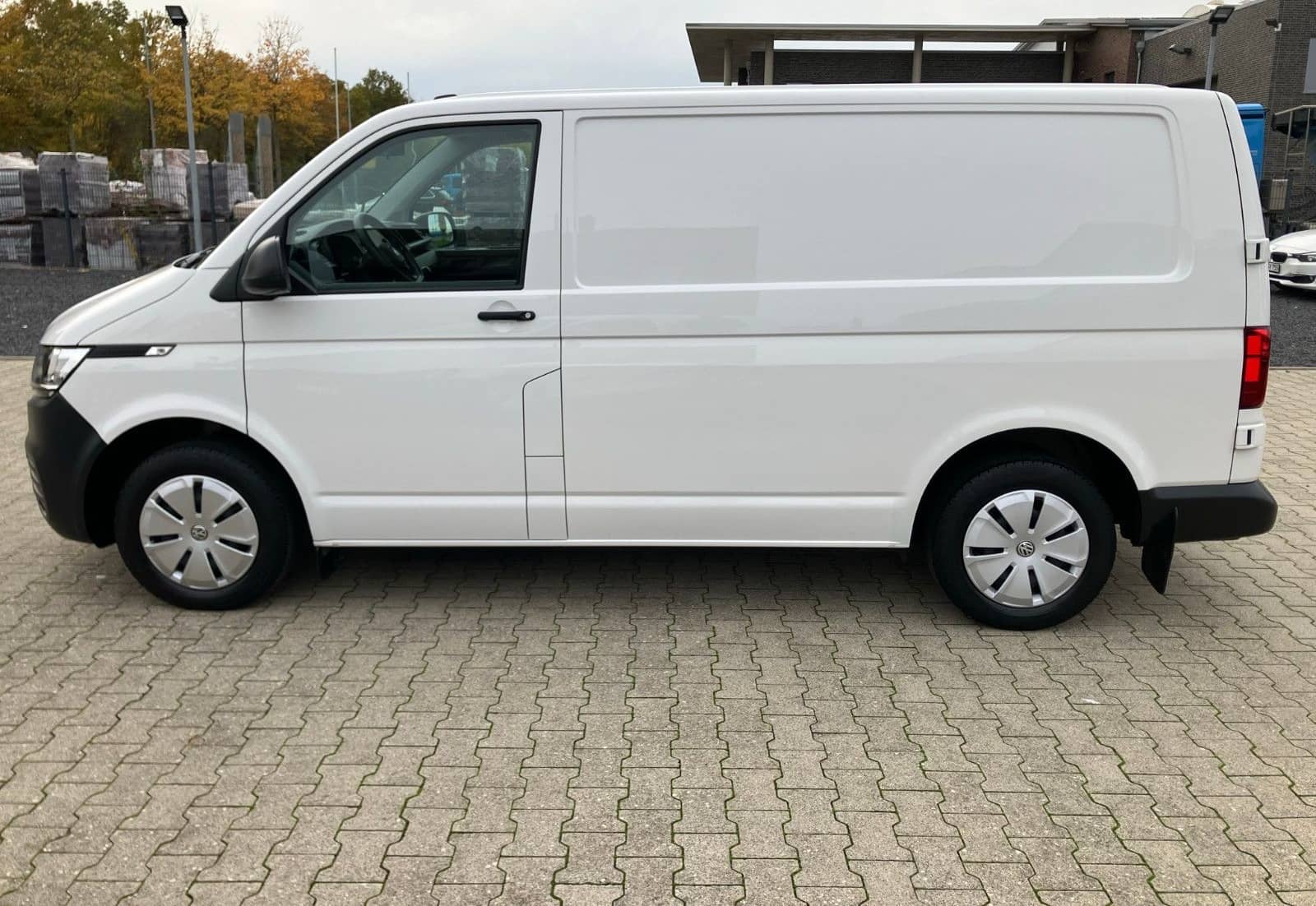 Volkswagen T6 Transporter 2.0TDI Navi 1.Hand foto 2