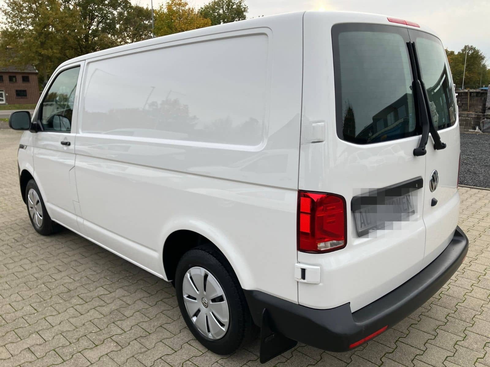 Volkswagen T6 Transporter 2.0TDI Navi 1.Hand foto 3