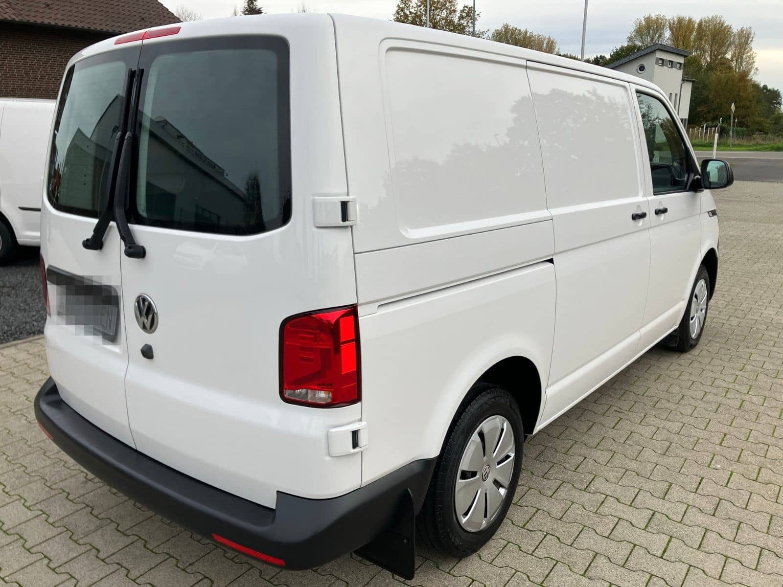 Volkswagen T6 Transporter 2.0TDI Navi 1.Hand foto 4