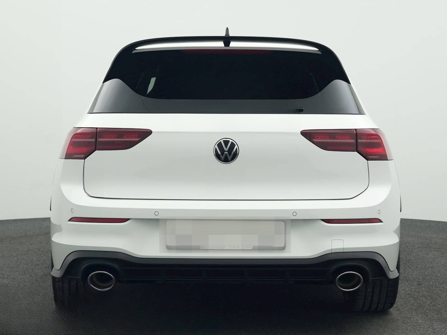 Volkswagen Golf GTI 8 2.0 TSI DSG Clubsport Blackstyle PANO foto 4