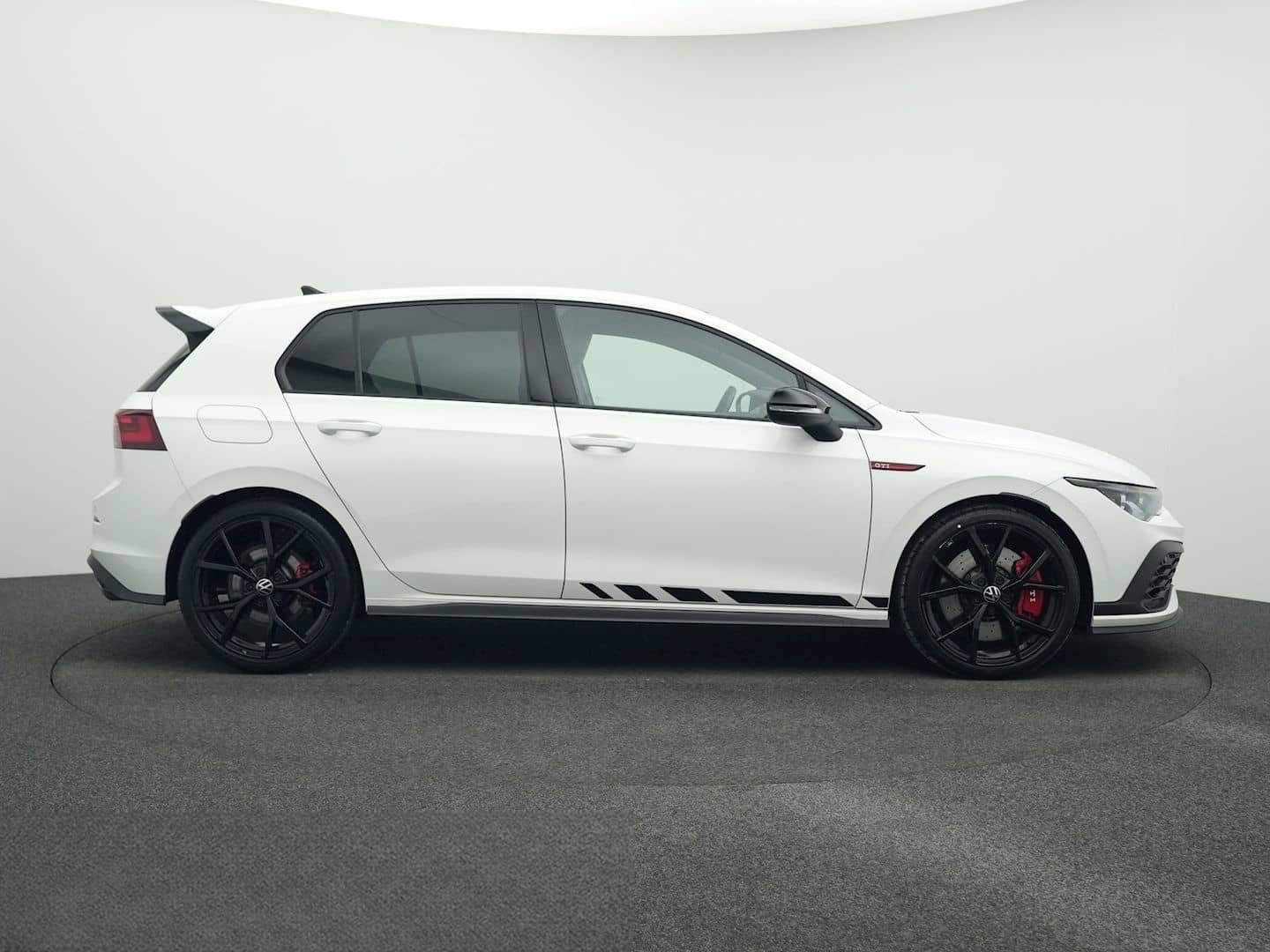 Volkswagen Golf GTI 8 2.0 TSI DSG Clubsport Blackstyle PANO foto 7