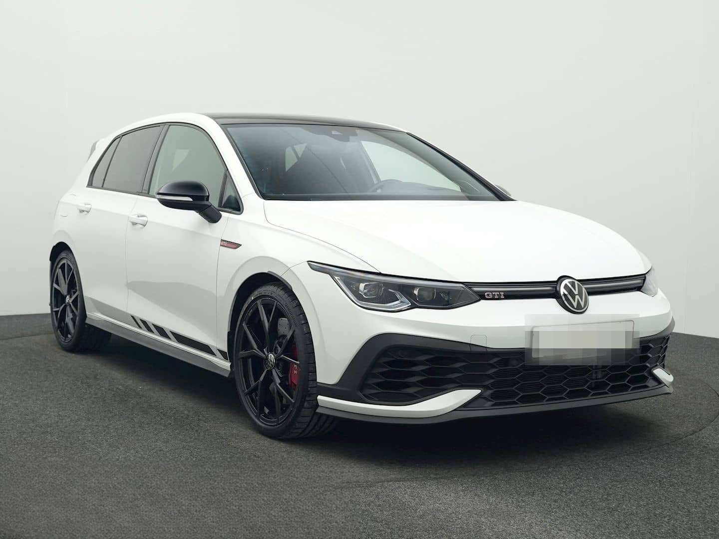 Volkswagen Golf GTI 8 2.0 TSI DSG Clubsport Blackstyle PANO foto 8