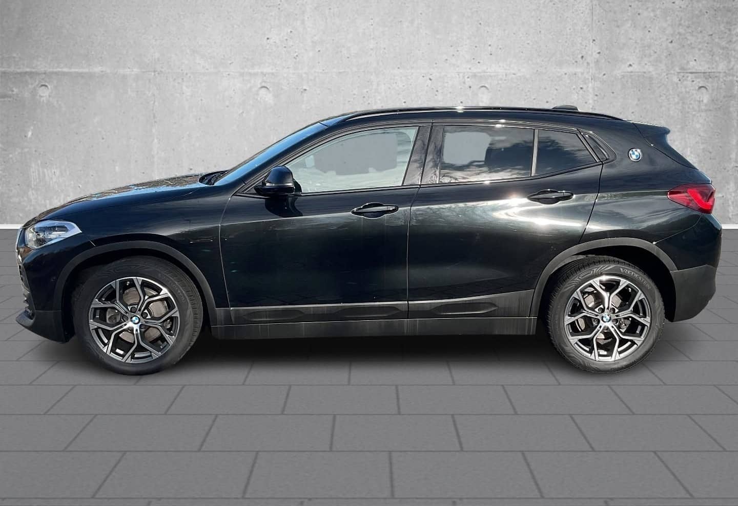 BMW X2 sDrive18i Aut Navi LED Klimaaut SHZ Allwetter foto 2