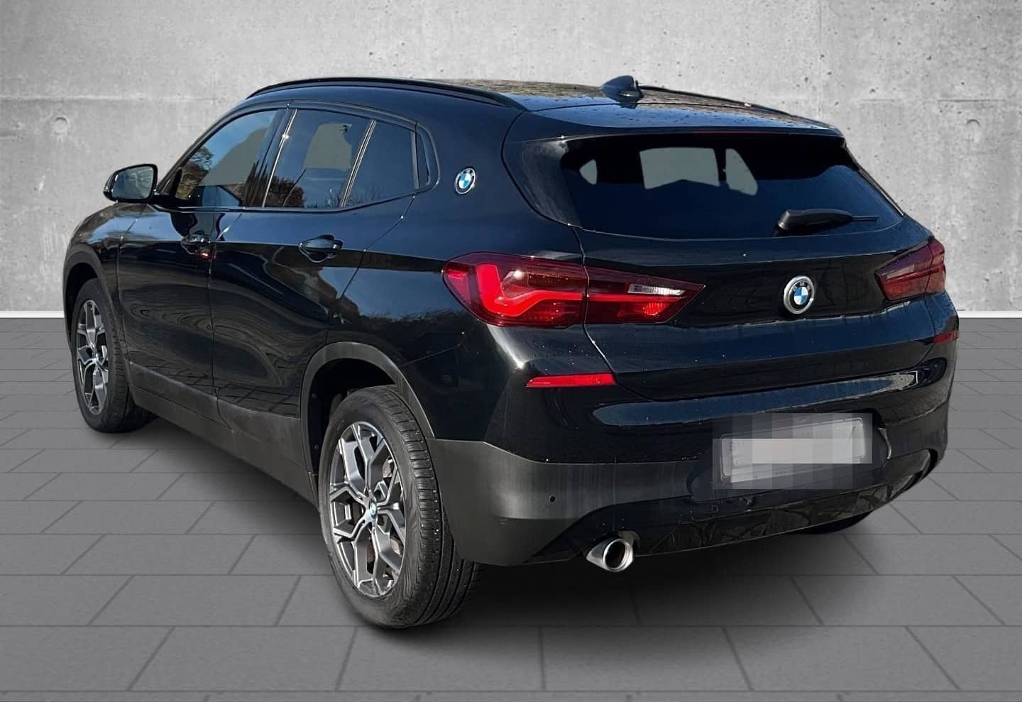 BMW X2 sDrive18i Aut Navi LED Klimaaut SHZ Allwetter foto 5