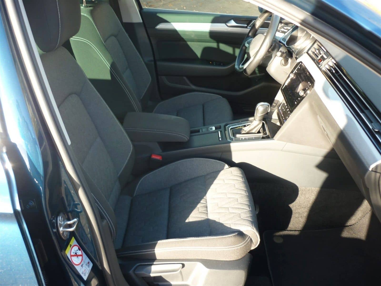 Volkswagen Passat Variant Business 2,0 TDI DSG+AHK+Navi+ACC foto 8