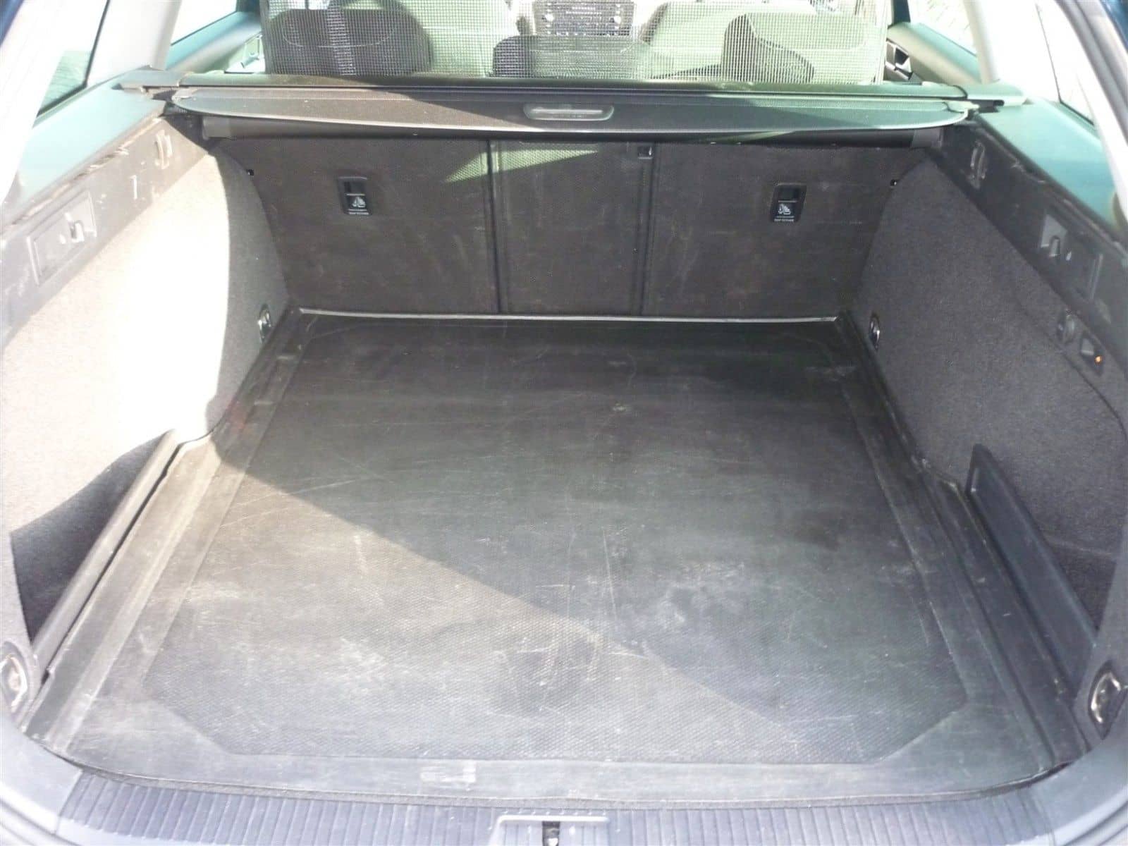 Volkswagen Passat Variant Business 2,0 TDI DSG+AHK+Navi+ACC foto 10