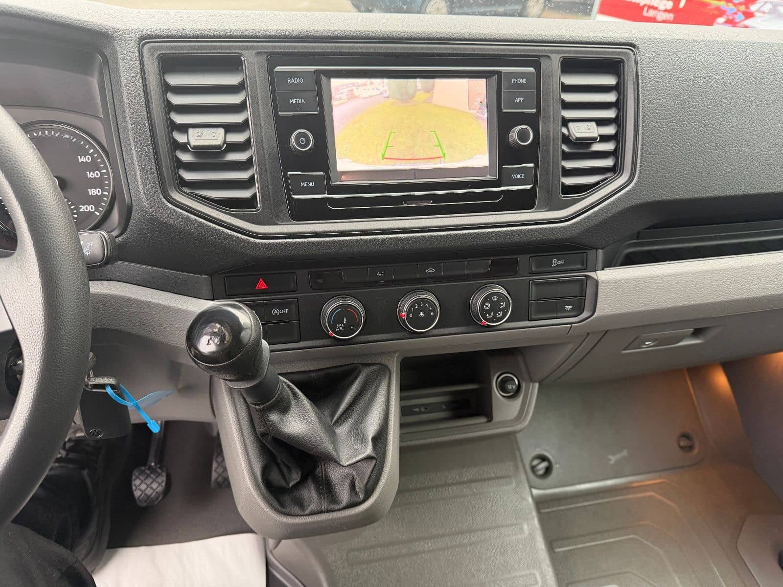 Volkswagen Crafter Kasten Kasten 30 mittellang Trendline Ho foto 12