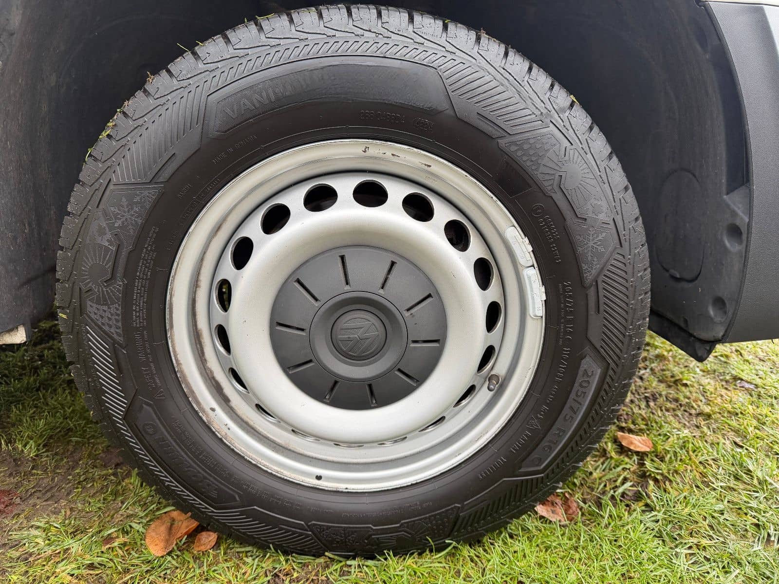 Volkswagen Crafter Kasten Kasten 30 mittellang Trendline Ho foto 24