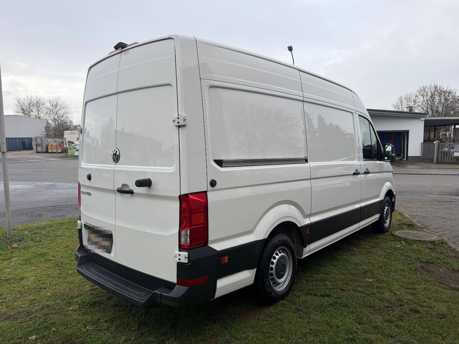 Volkswagen Crafter Kasten Kasten 30 mittellang Trendline Ho foto 5