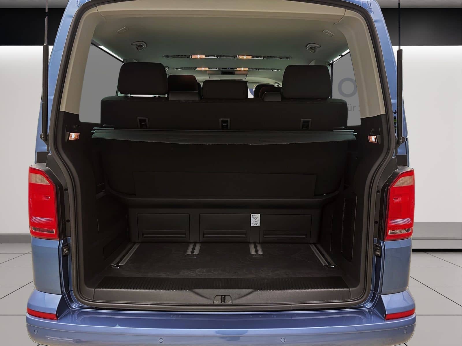 Volkswagen T6 Multivan 2.0 TDI DSG COMFORTLINE AHK ACC NAVI foto 4