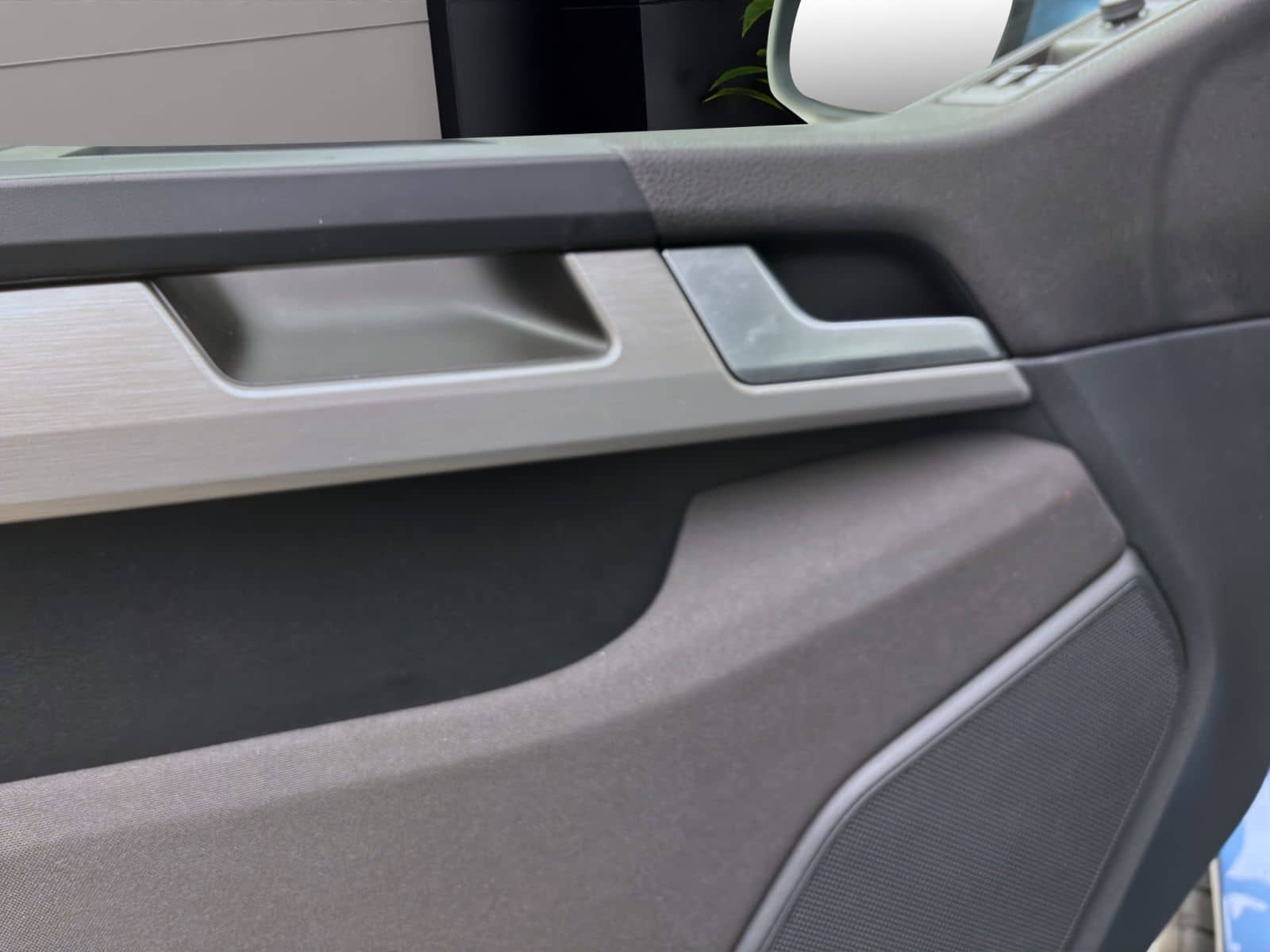 Volkswagen T6 Multivan 2.0 TDI DSG COMFORTLINE AHK ACC NAVI foto 10