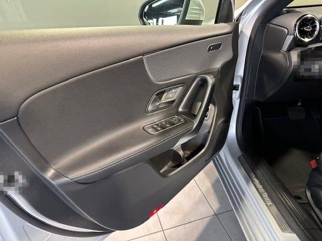 Mercedes-Benz A 250 e Progressive LED/Parktr/MBUX/DAB/Tempo/17 foto 13