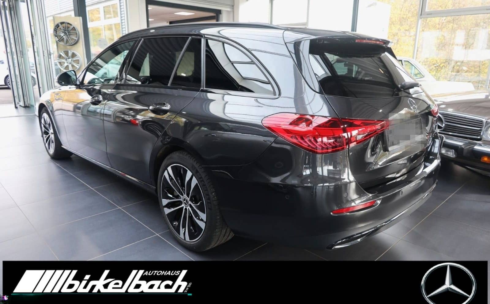 Mercedes-Benz C 300 T d Avantgarde Night LED TWA MBUX foto 2