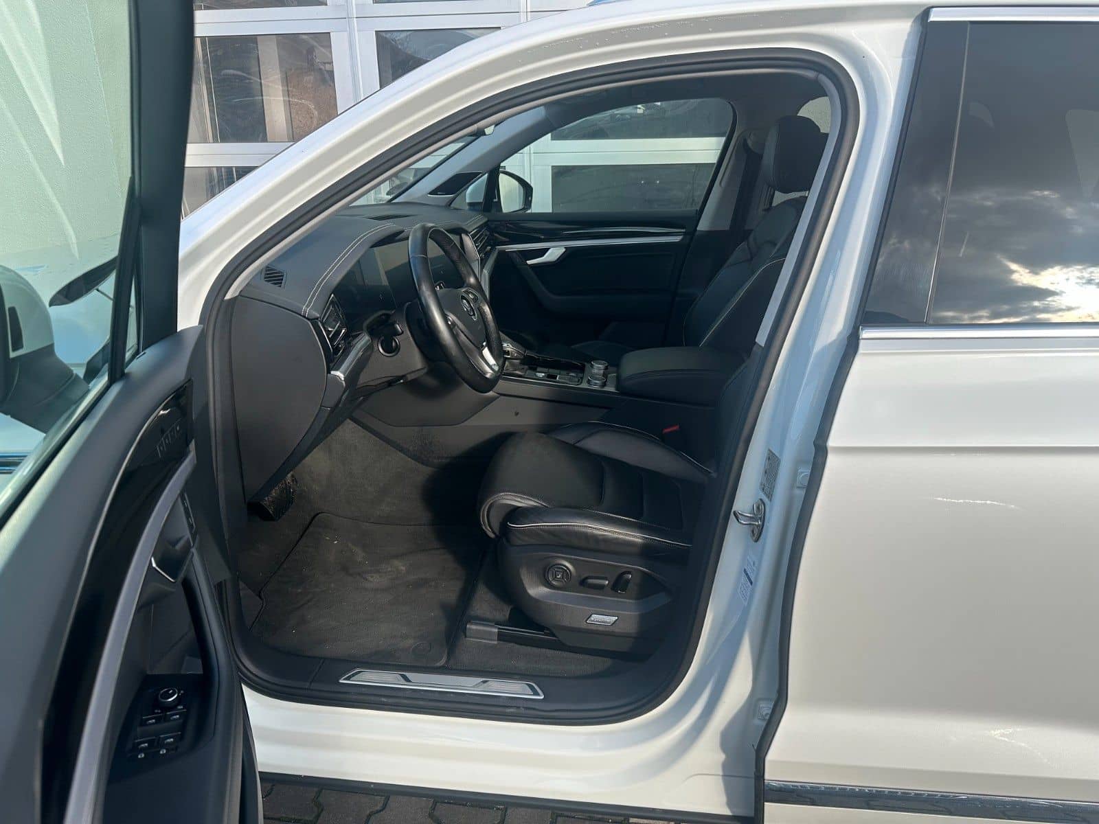 Volkswagen Touareg Elegance,Allradlenkung,Nachtsicht-Assist foto 9