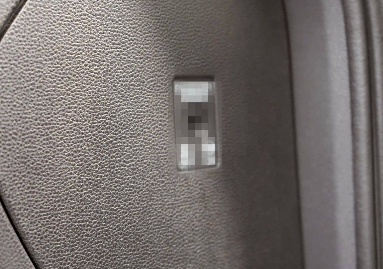 Volkswagen Passat 2.0 TDI Business *ACC*MATRIX*AHK*1.HAND foto 20