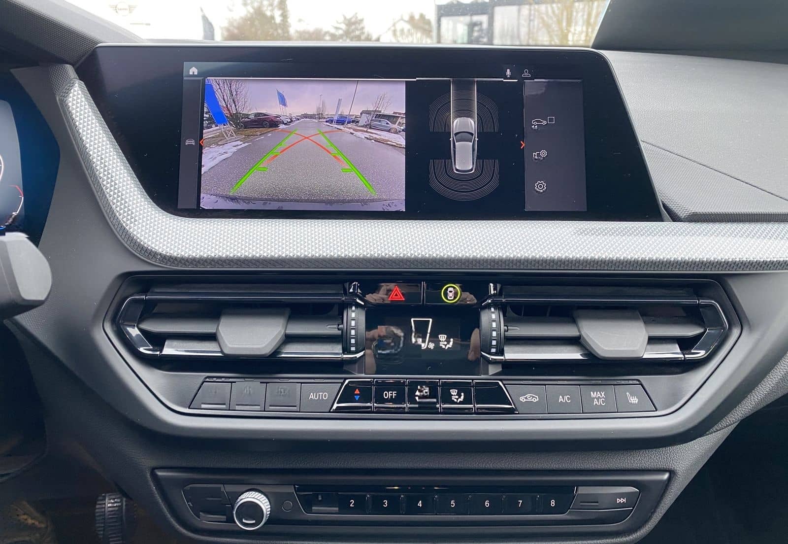 BMW 118i 5-Türer LED RFK DAB 18LM Lenkradhzg foto 9