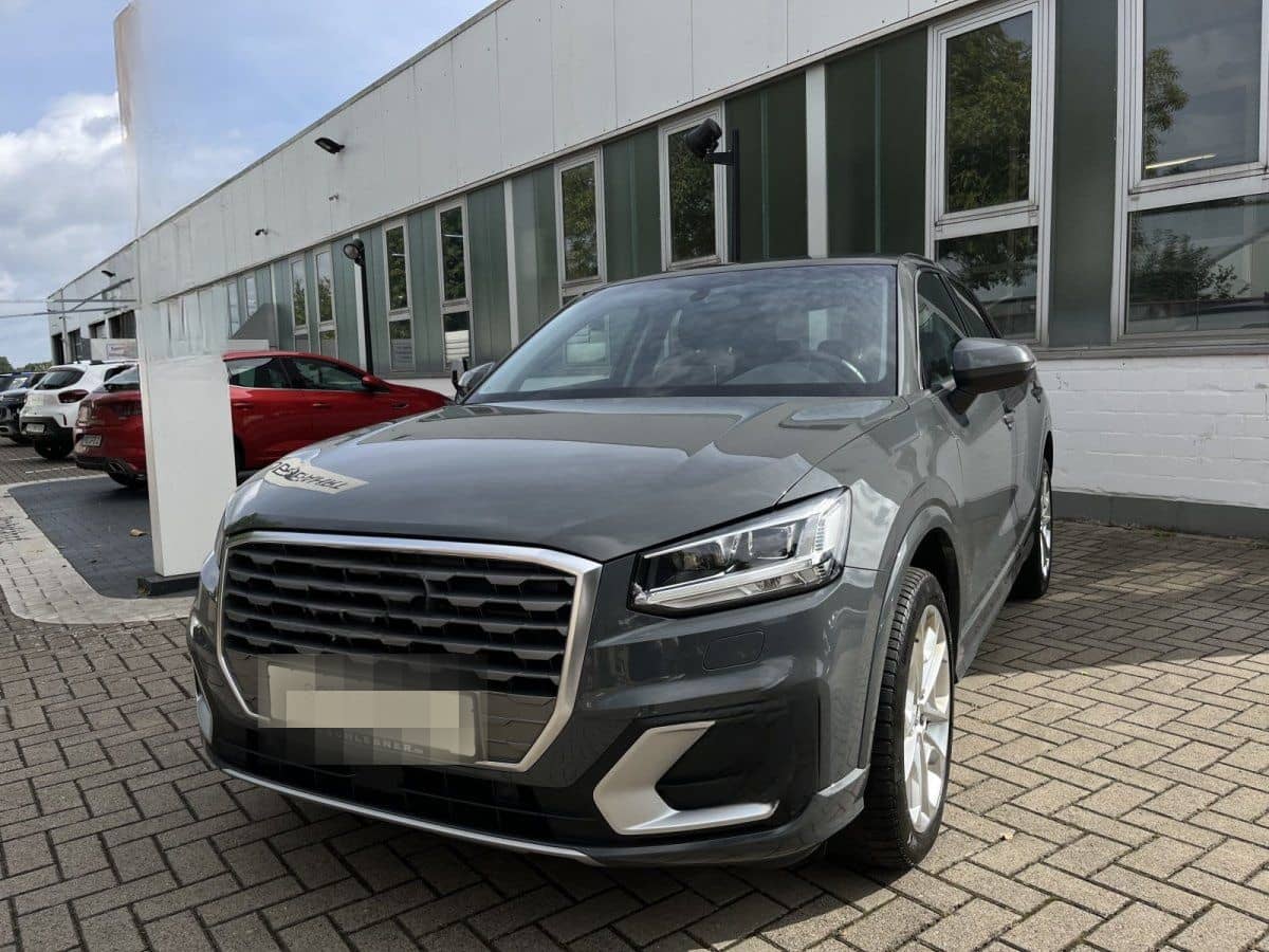 Audi Q2  35 TDI sport *AHK *SHZ foto 2