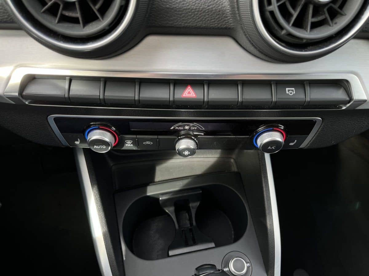 Audi Q2  35 TDI sport *AHK *SHZ foto 17