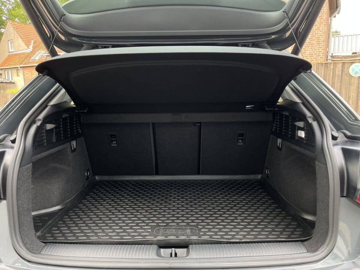 Audi Q2  35 TDI sport *AHK *SHZ foto 8