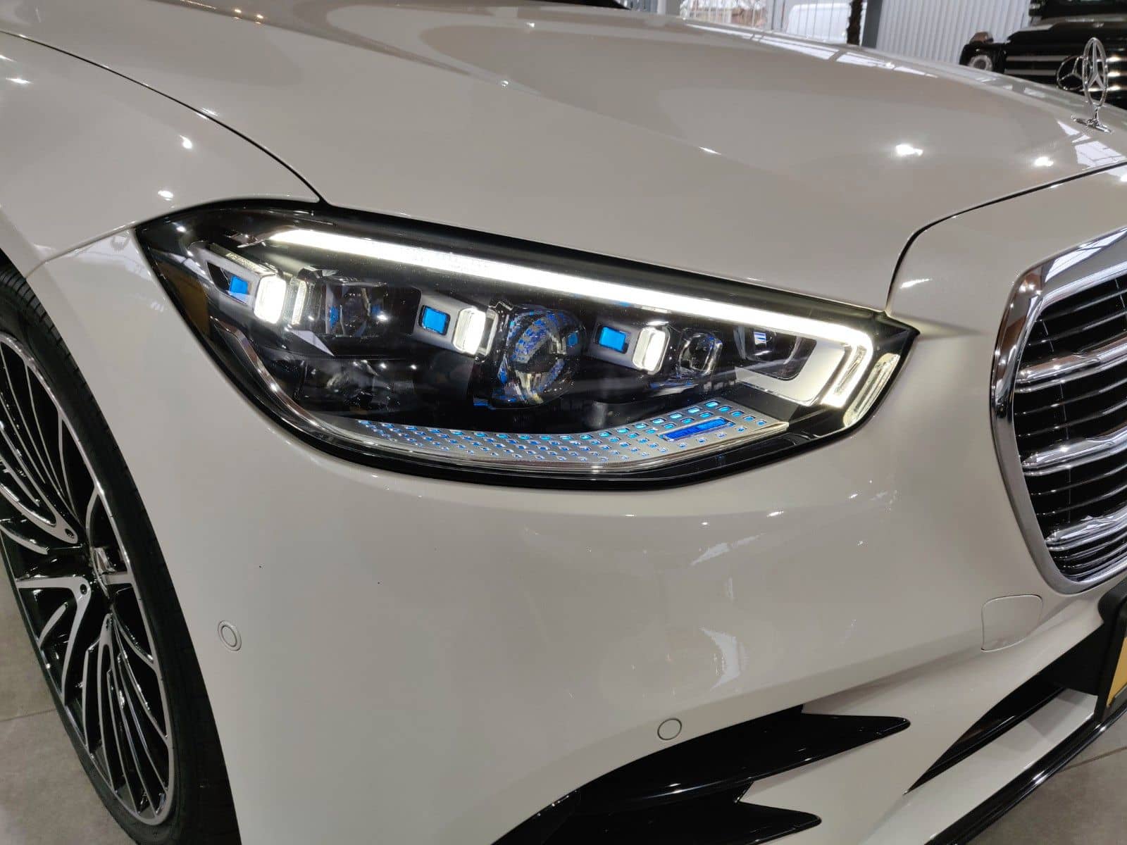 Mercedes-Benz S 400 d 4M AMG Night Pano 21" Digital 360° foto 9