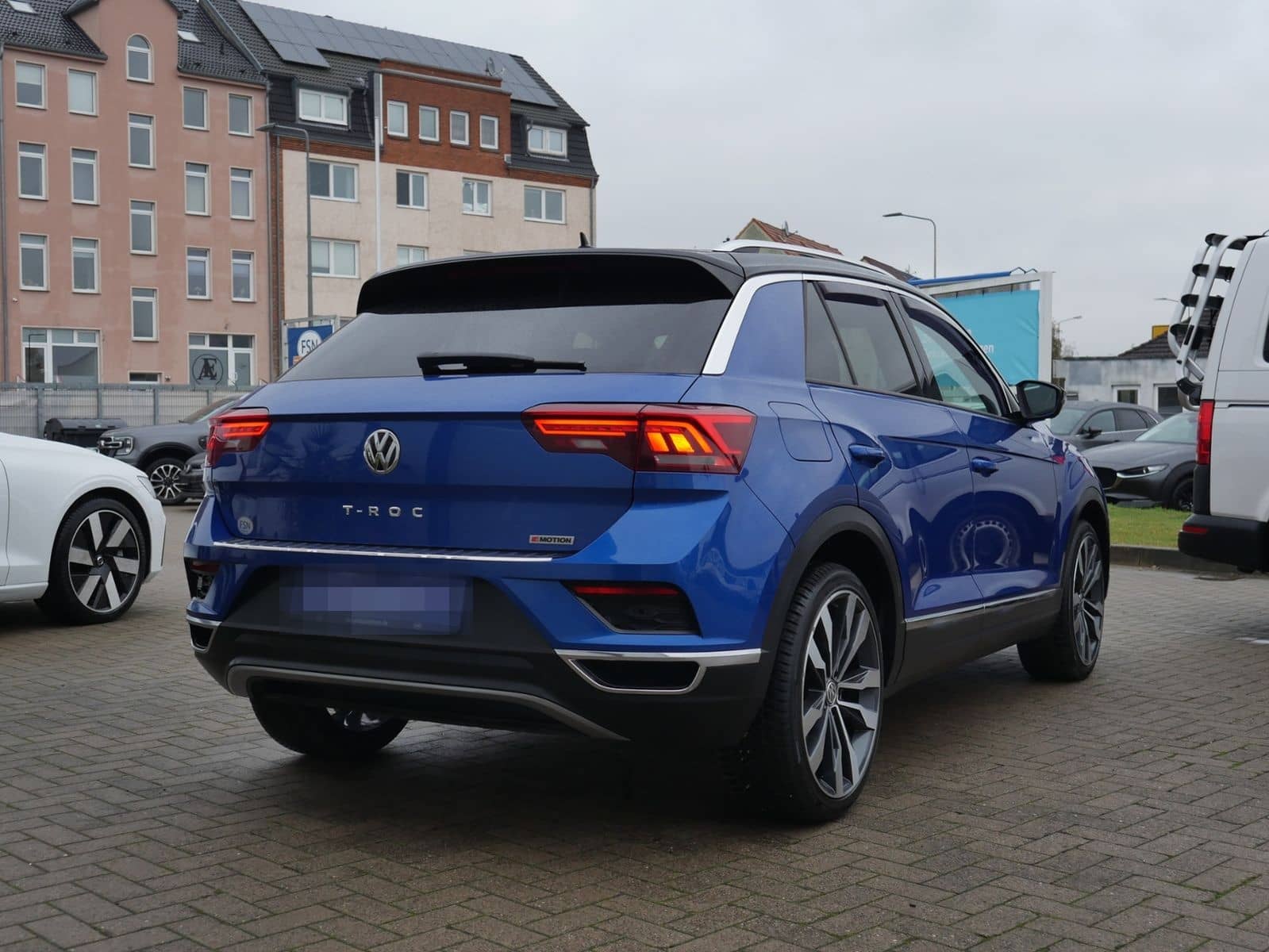 Volkswagen T-Roc 2.0 TSI Sport 4M DSG ACC NAVI SITZHZG RFK foto 3