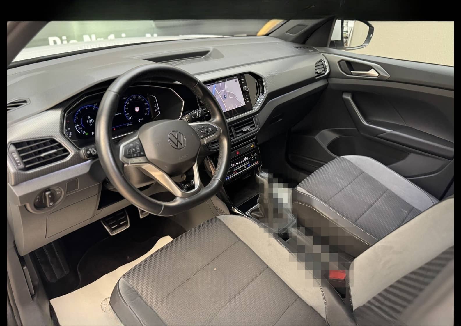 Volkswagen T-Cross R-Line 1.0 TSI DSG Teilleder/18/Navi/LED foto 12