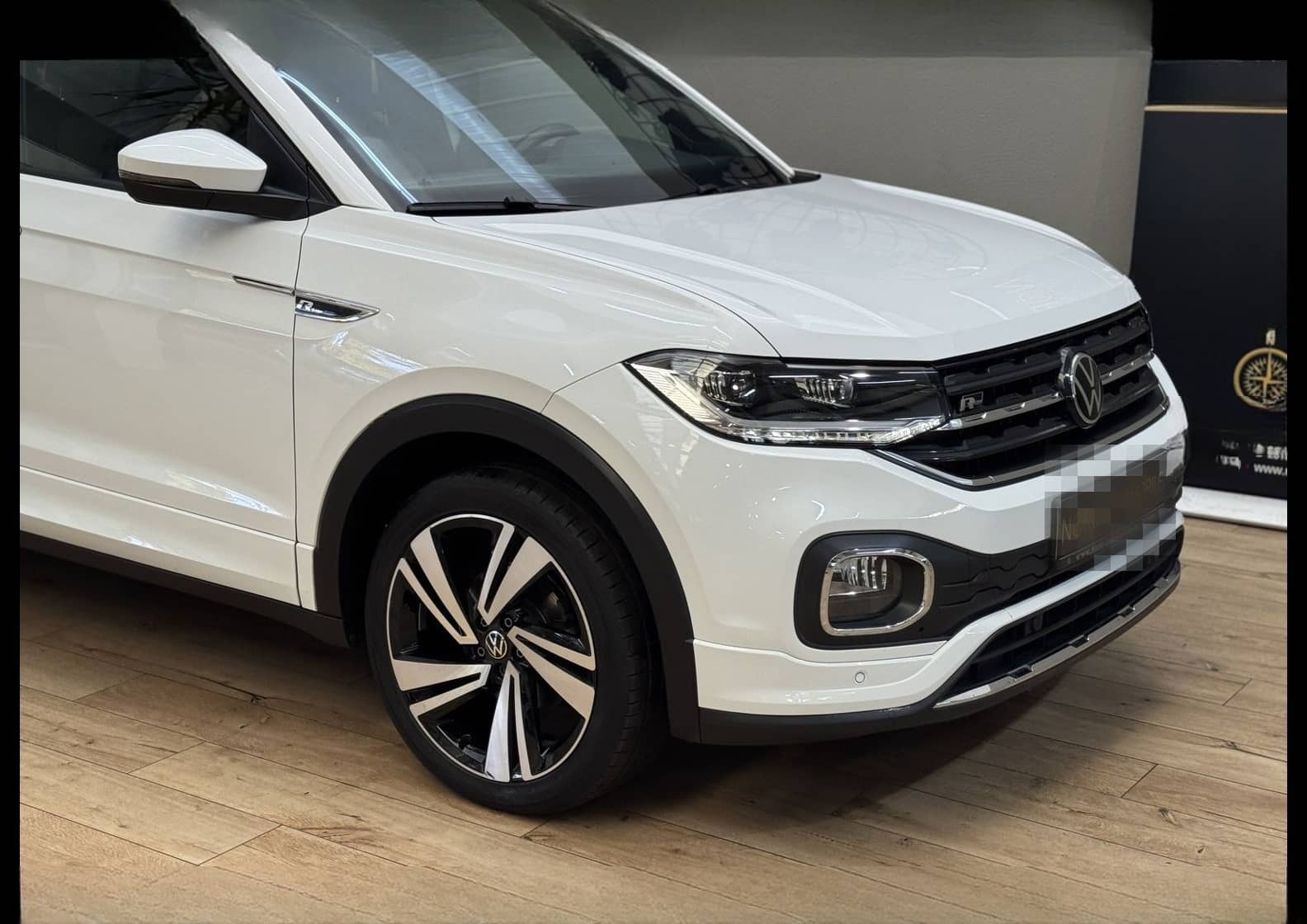 Volkswagen T-Cross R-Line 1.0 TSI DSG Teilleder/18/Navi/LED foto 10