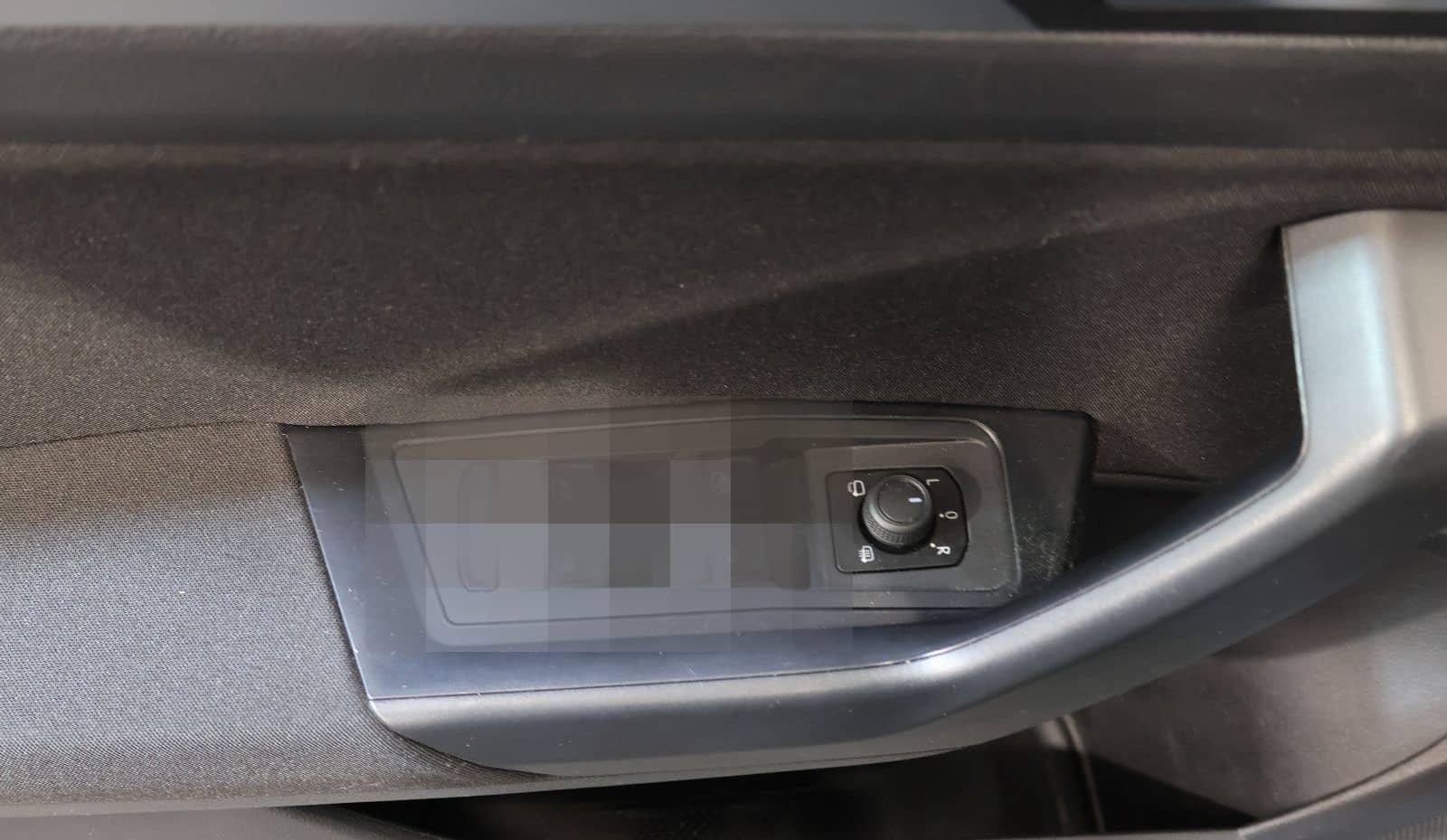 Volkswagen T-Roc 2.0 TDI Life AID+CARPLAY+LED+LANE+ALU foto 13