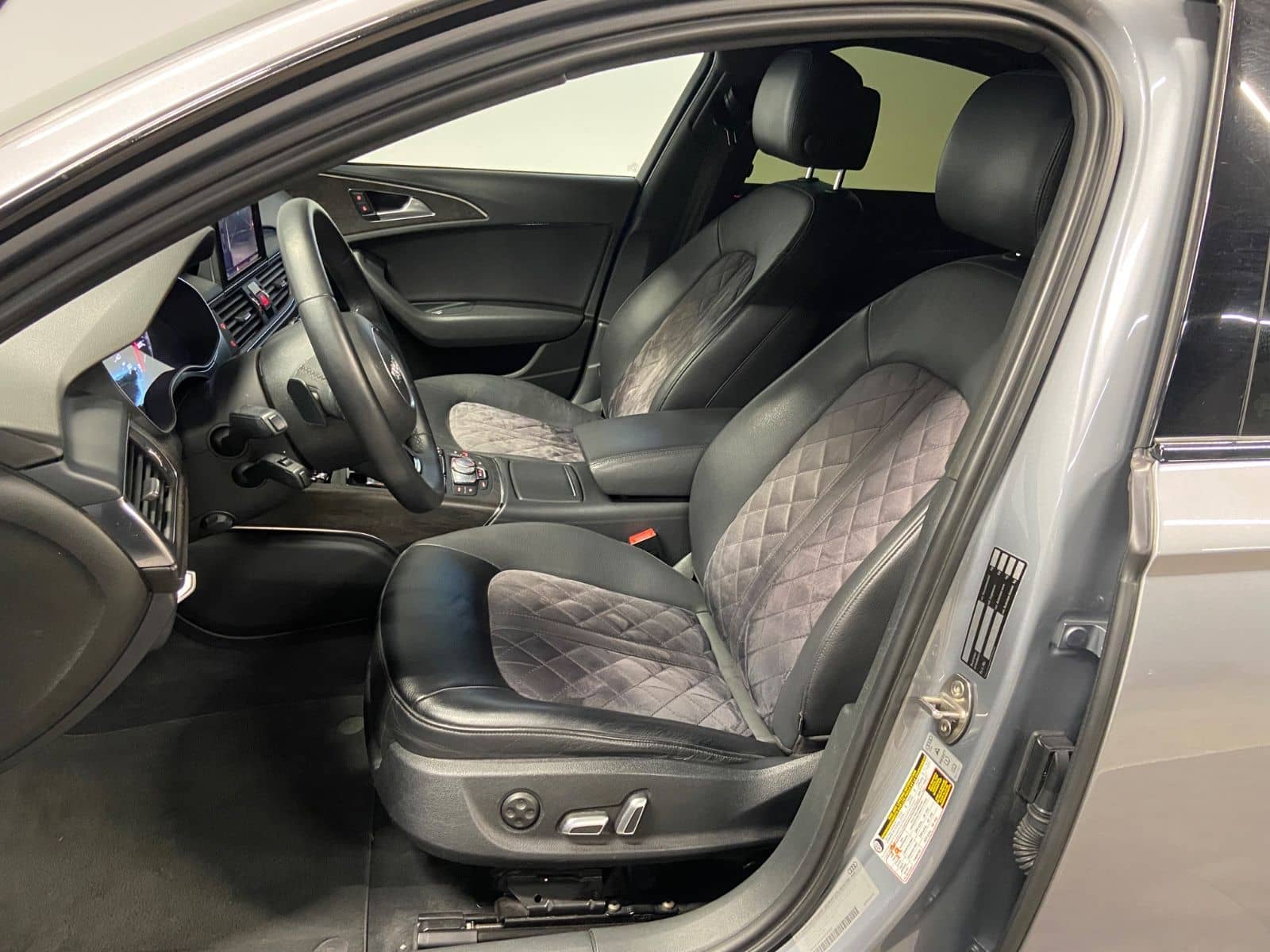 Audi A6 3.0TFSI  **S-Line Sportpaket** foto 7