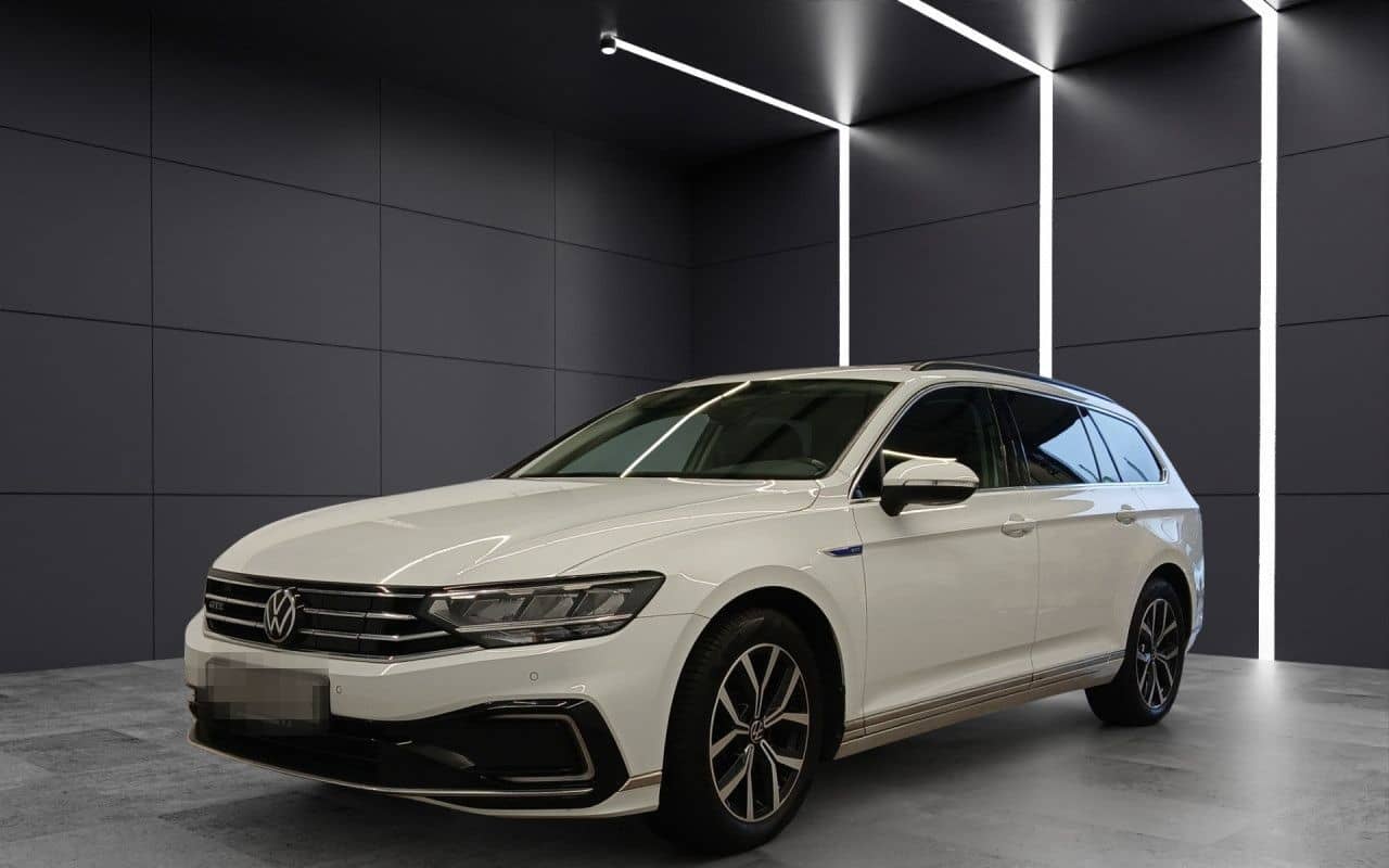 Volkswagen Passat Variant GTE 1.4TSI DSG LED NAV ACC SHZ foto 2