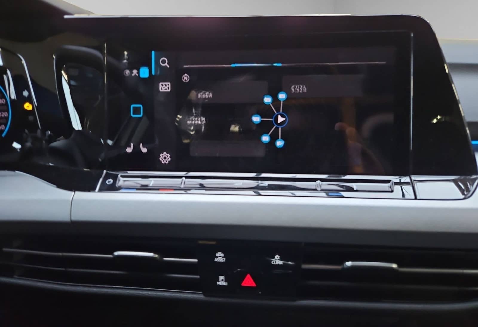 Volkswagen Golf Variant 1,5 TSI Life LED+ ACC Navi 3Z-Klima foto 7