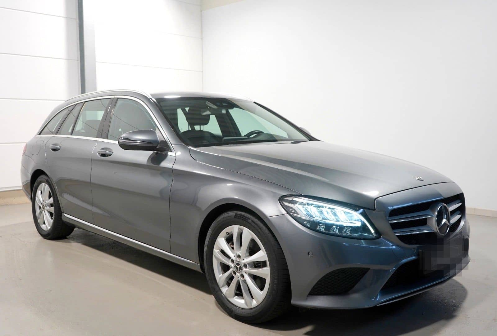 Mercedes-Benz C 220d T Avantgarde*KAMERA*LED*LEDER*1.HAND foto 1