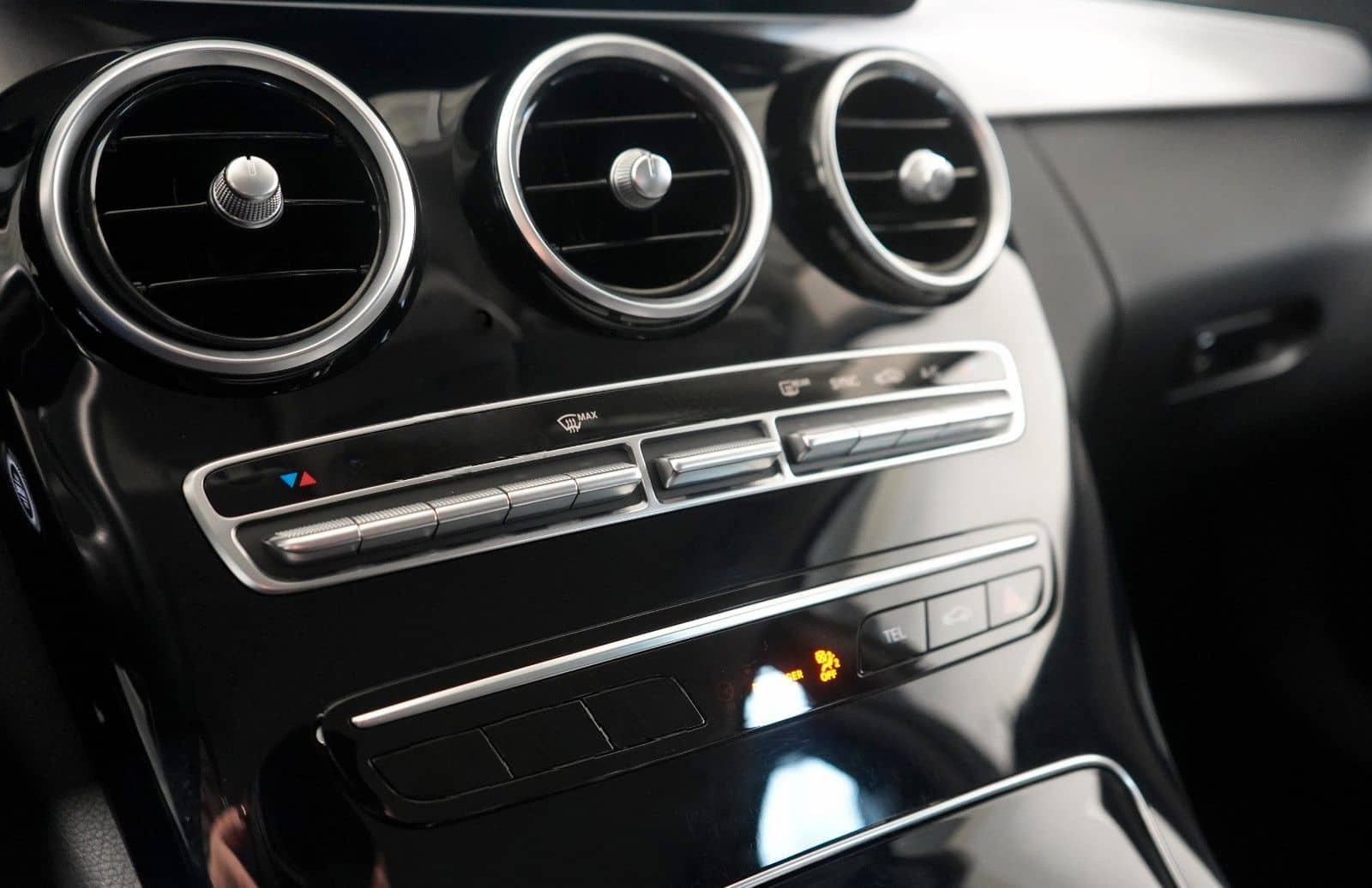 Mercedes-Benz C 220d T Avantgarde*KAMERA*LED*LEDER*1.HAND foto 13