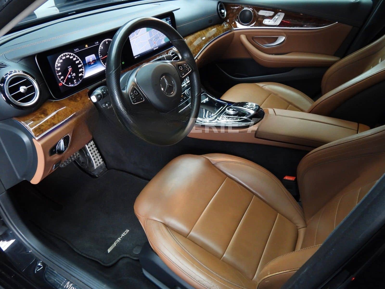 Mercedes-Benz E 220 D T AMG LINE/WIDESCREEN/MULTI/MEMORY/360°/ foto 11