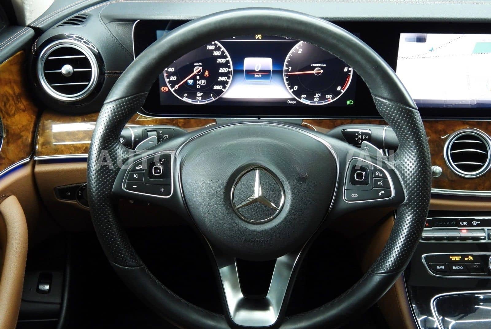 Mercedes-Benz E 220 D T AMG LINE/WIDESCREEN/MULTI/MEMORY/360°/ foto 12
