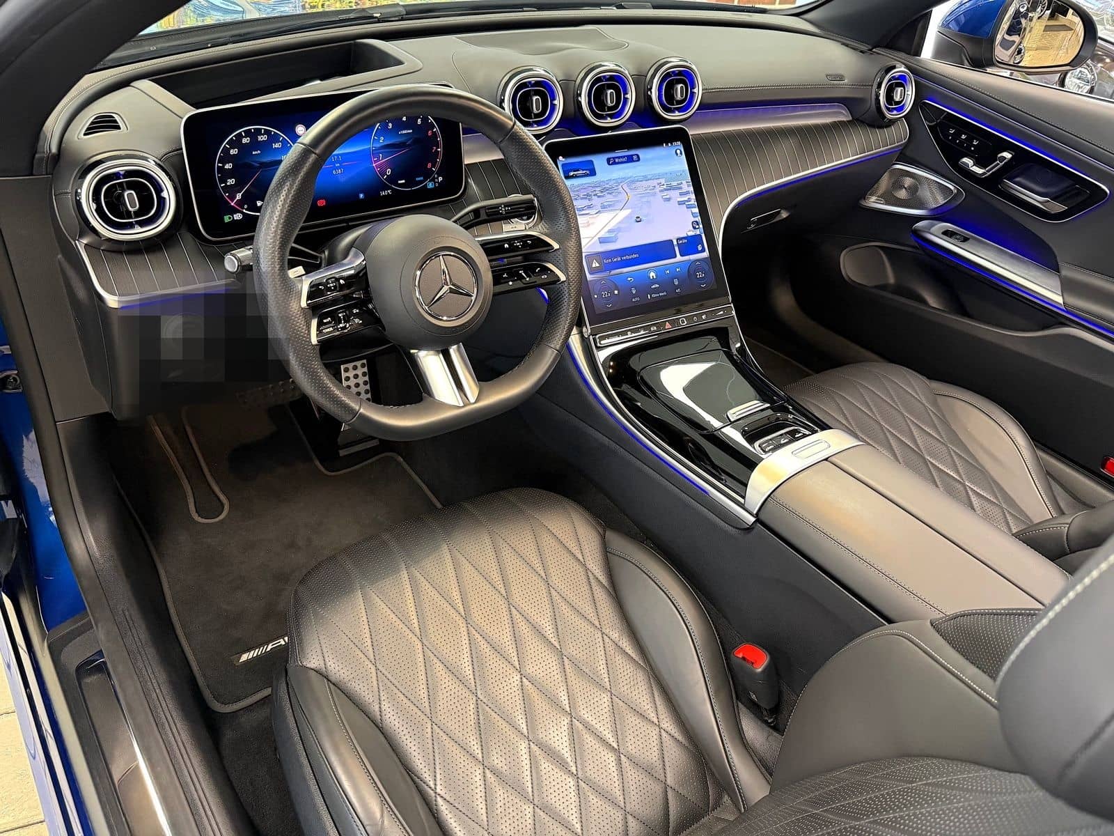 Mercedes-Benz CLE 300 Cabrio 4Matic AMG Line Premium Plus foto 9