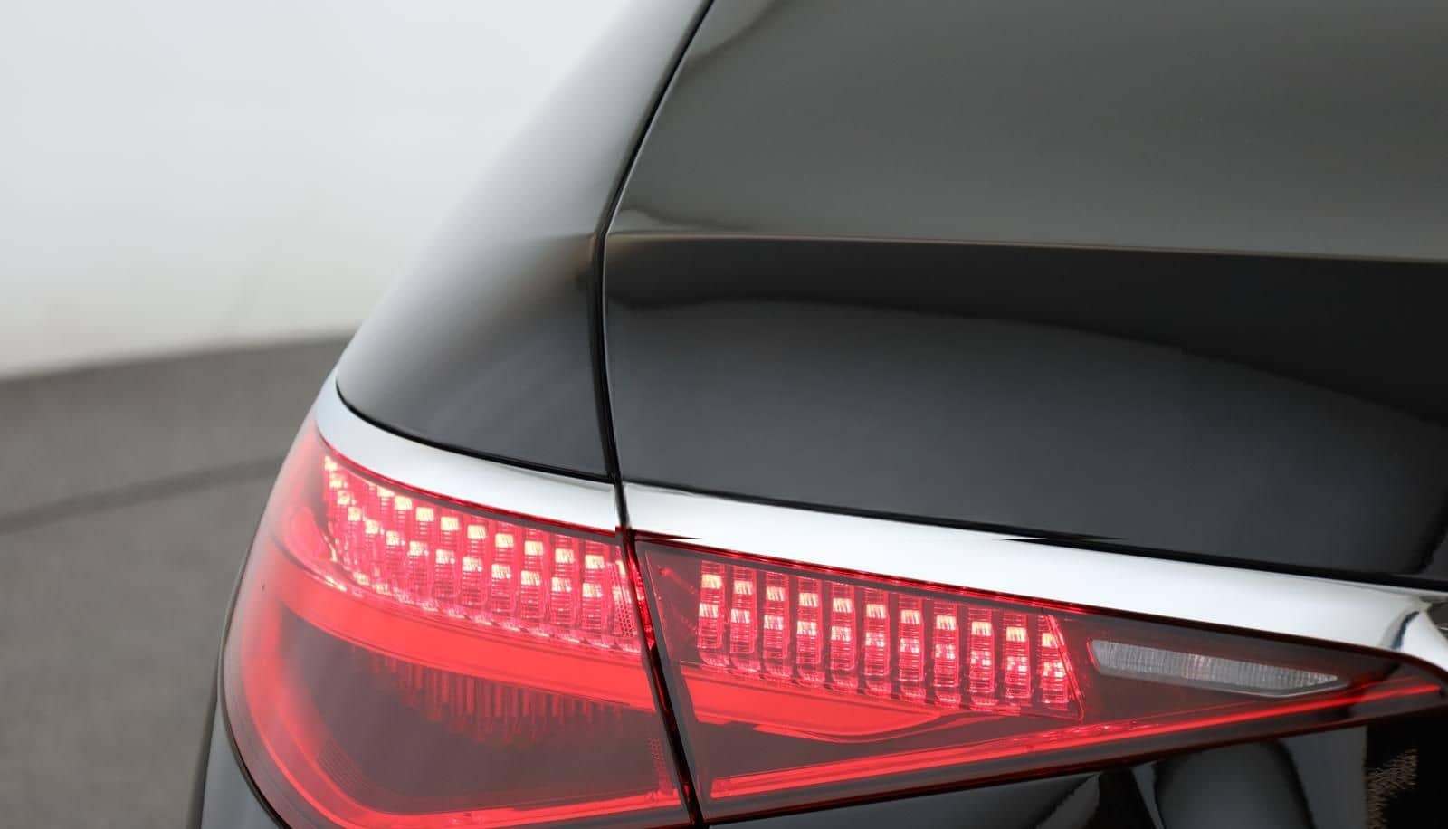 Mercedes-Benz S 400 d 4M lang AMG DIGITAL Pano HUD HighEnd 21" foto 7