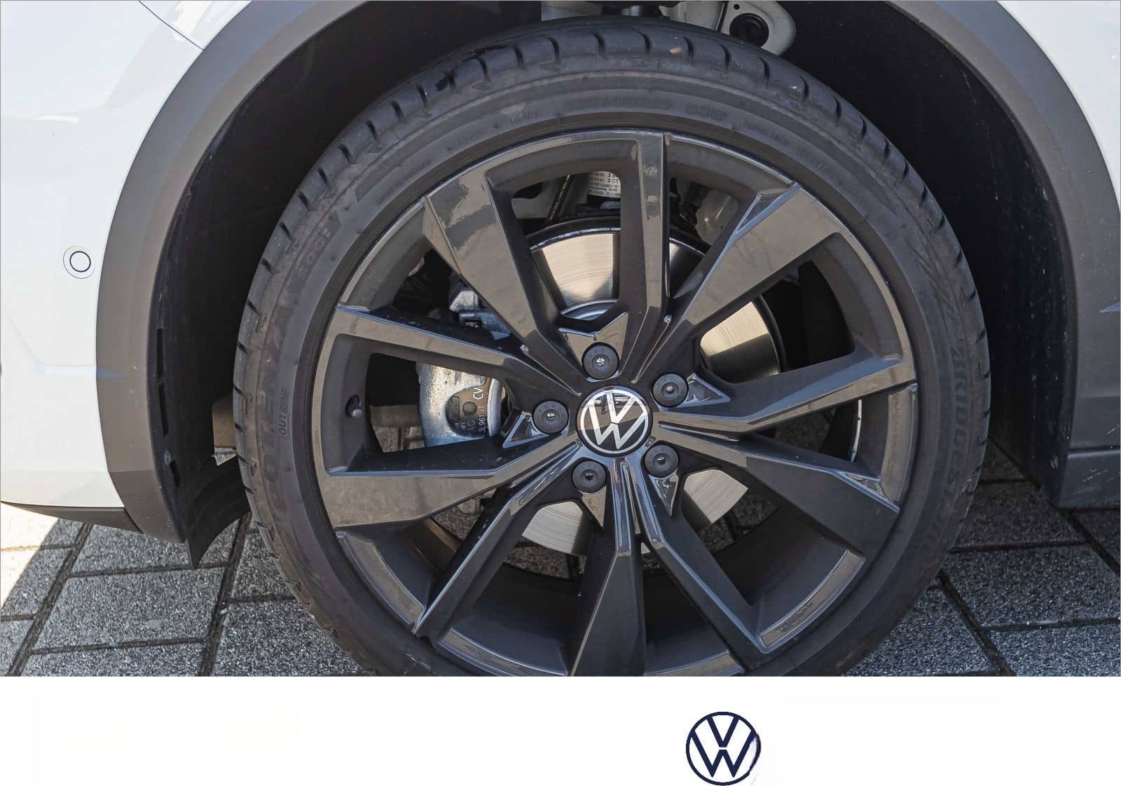 Volkswagen T-Roc Cabriolet 1.5 TSI "R-Line" DSG Navi LED Di foto 8