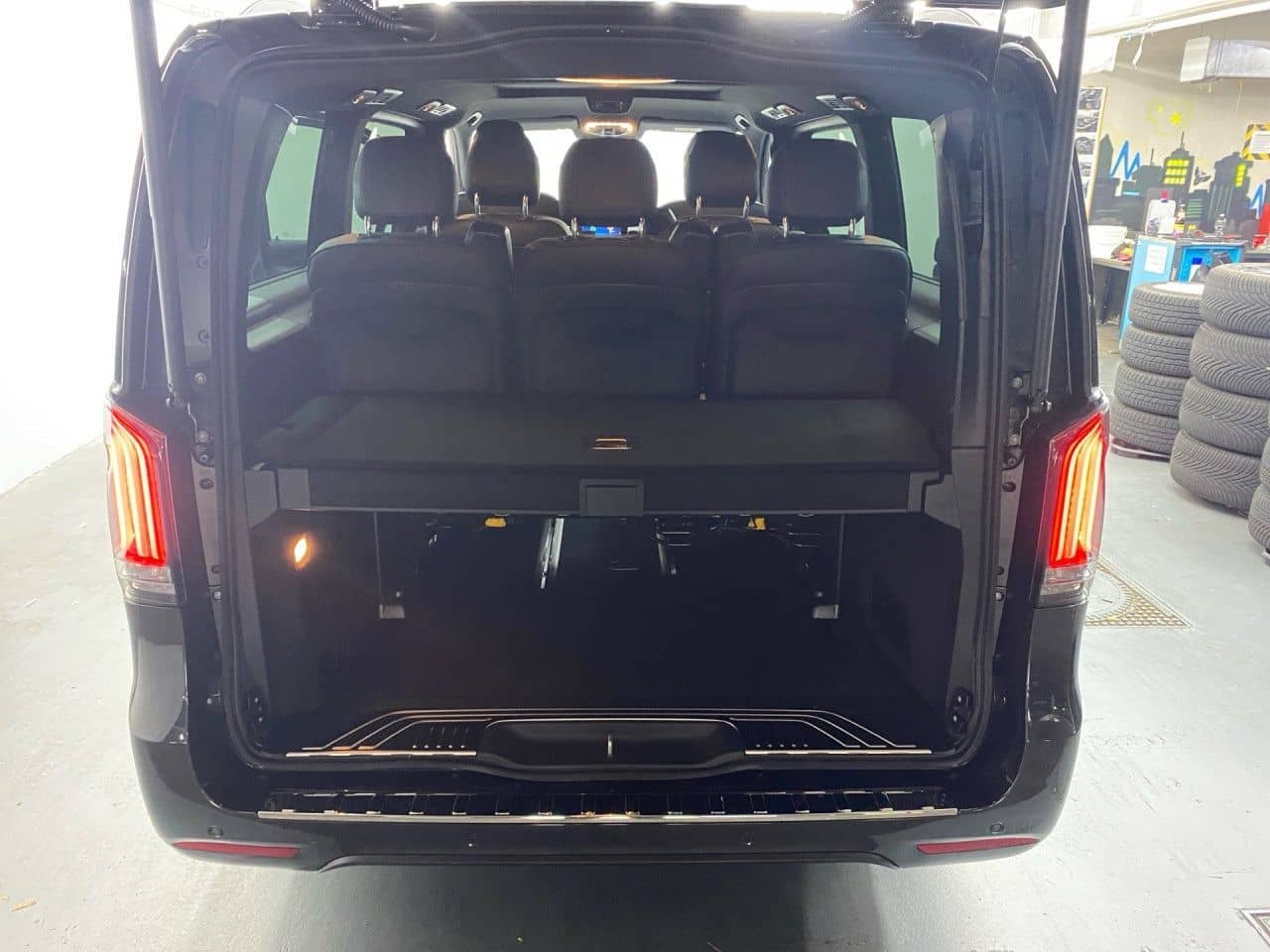 Mercedes-Benz V 300 d 4MATIC AVANTGARDE Lang AMG+360°+AHK foto 13