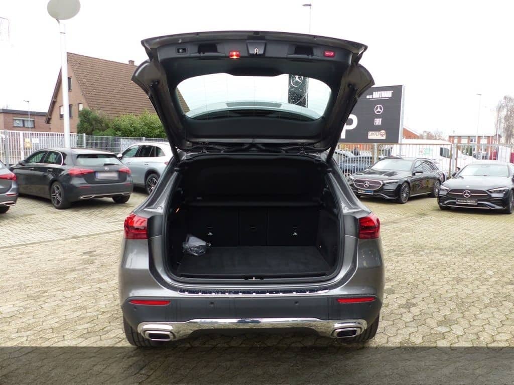 Mercedes-Benz GLA 180 PROGRESSIVE+AHK+TOTWINKEL+RF.-KAM+MEMORY foto 12