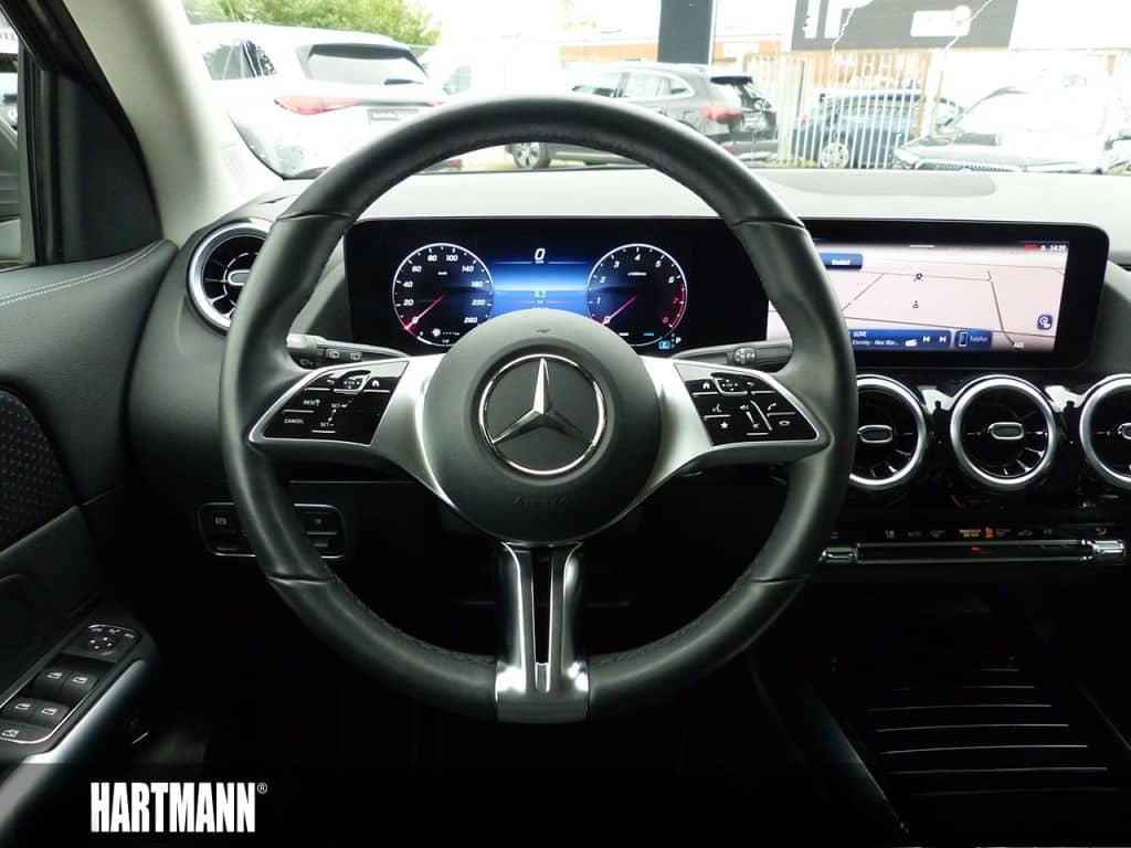 Mercedes-Benz GLA 180 PROGRESSIVE+AHK+TOTWINKEL+RF.-KAM+MEMORY foto 8